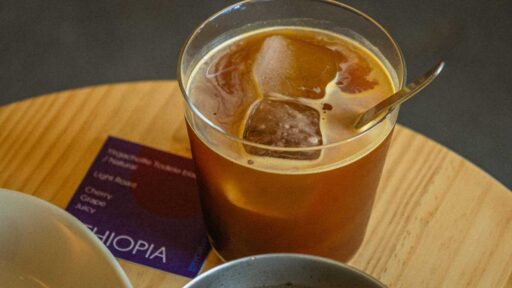 how-to-make-cold-brew-tea-featured