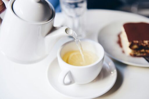 what-is-white-tea-featured