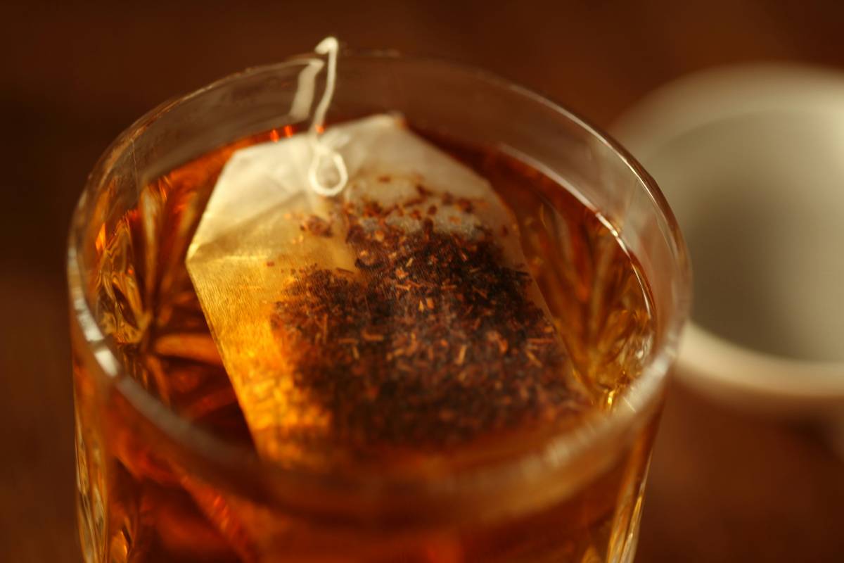 what-type-of-alcohol-is-in-twisted-tea-featured