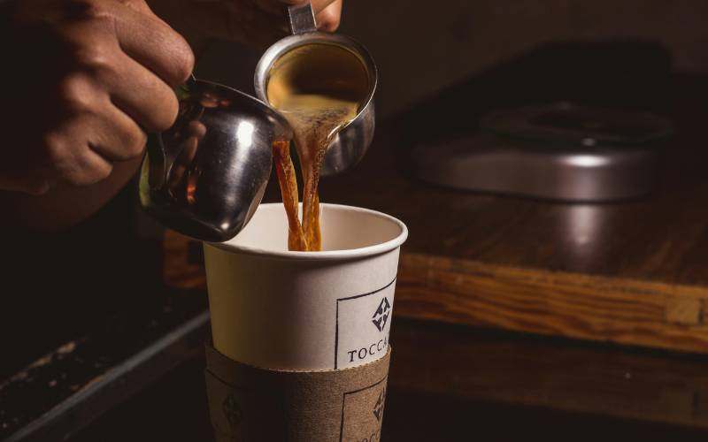 does-chai-tea-latte-have-caffeine-faqs