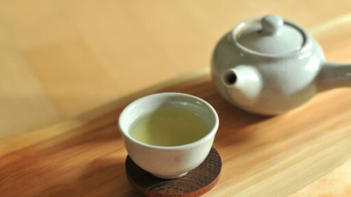 does-green-tea-help-you-lose-weight-featured