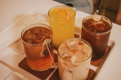 does-iced-tea-dehydrate-you-featured