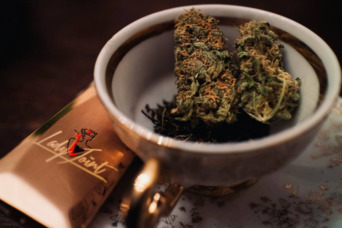 does-twisted-tea-have-caffeine-featured