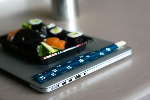 free-laptop-with-food-stamps-featured