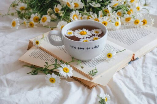 how-long-to-steep-chamomile-tea-featured