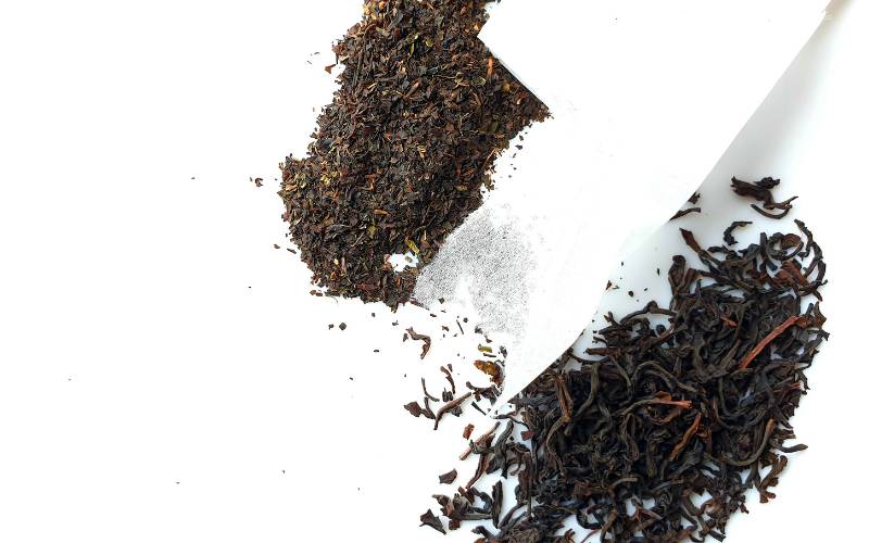 is-green-tea-or-black-tea-better-for-you-faqs