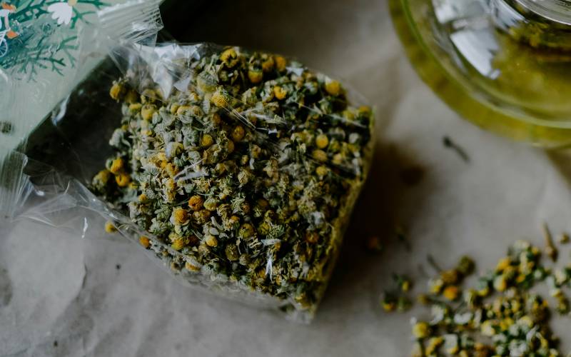 what-does-chamomile-tea-taste-like-who-love