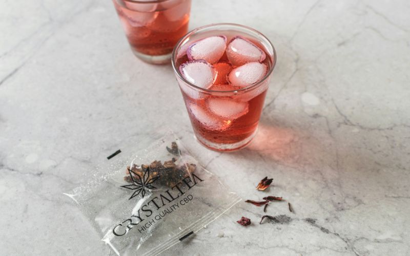 what-does-hibiscus-tea-taste-like-benefits