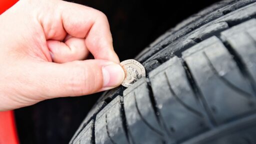 how-to-check-tire-pressure