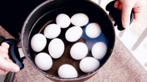 how-to-hard-boil-eggs