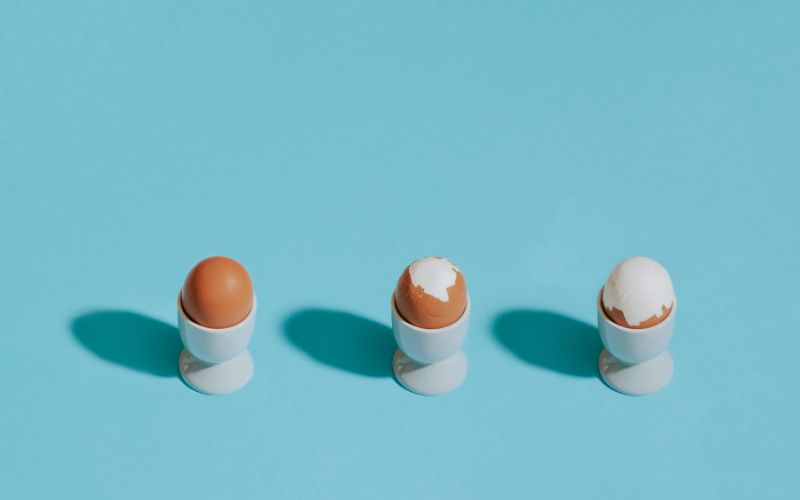 how-to-hard-boil-eggs-tips