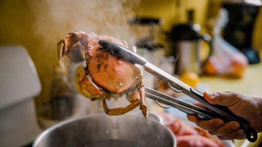 how-to-reheat-crab-legs