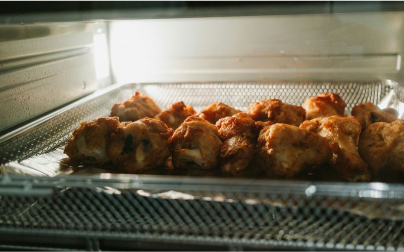 how-to-reheat-fried-chicken-in-air-fryer-full-guide
