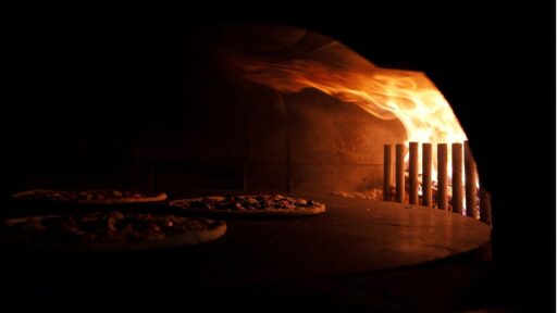 how-to-reheat-pizza-in-the-oven