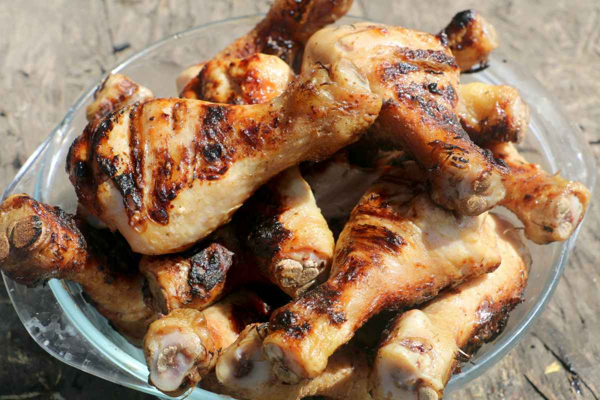 how-long-to-reheat-chicken-wings-in-air-fryer-featured