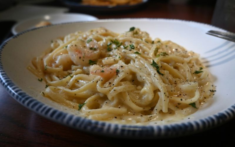 how-to-reheat-alfredo-pasta-tips