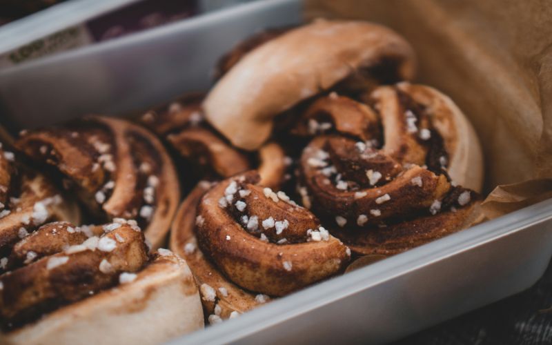 how-to-reheat-cinnamon-rolls-why-dry