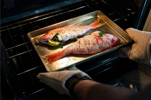 how-to-reheat-fish-featured