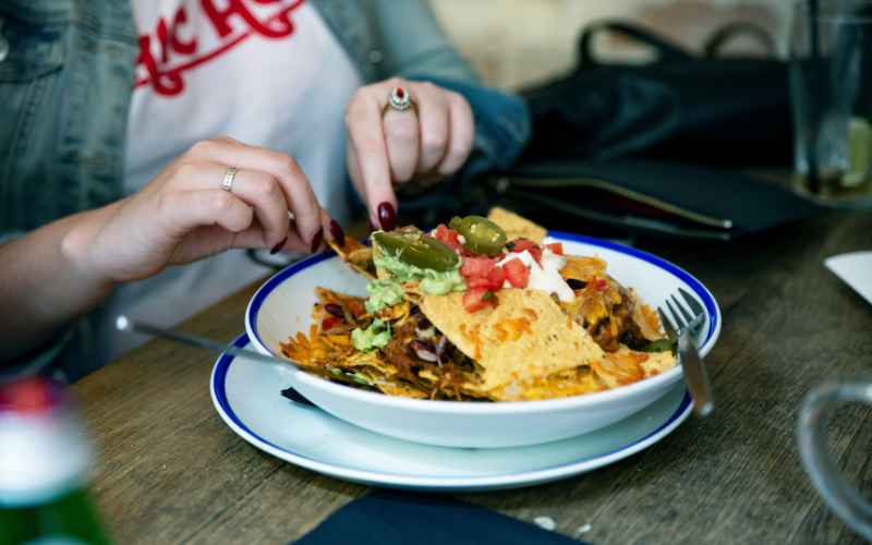 how-to-reheat-nachos-the-reason
