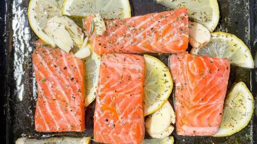how-to-reheat-salmon-in-air-fryer-featured