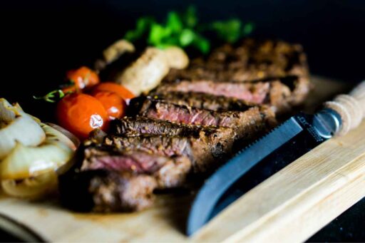 how-to-reheat-steak-without-overcooking-featured