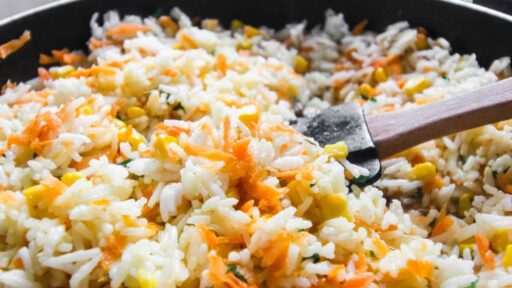 how-to-reheat-rice-without-microwave-featured