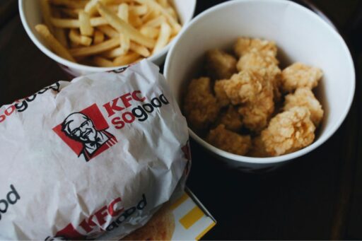 how-to-reheat-kfc-chicken-featured