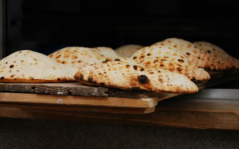 how-to-reheat-naan-four-main-methods